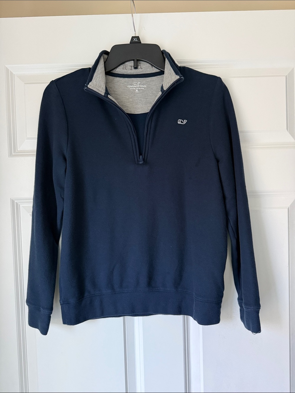 Vineyard Vines Navy Quarter-Zip Pullover with Light Gray Lining